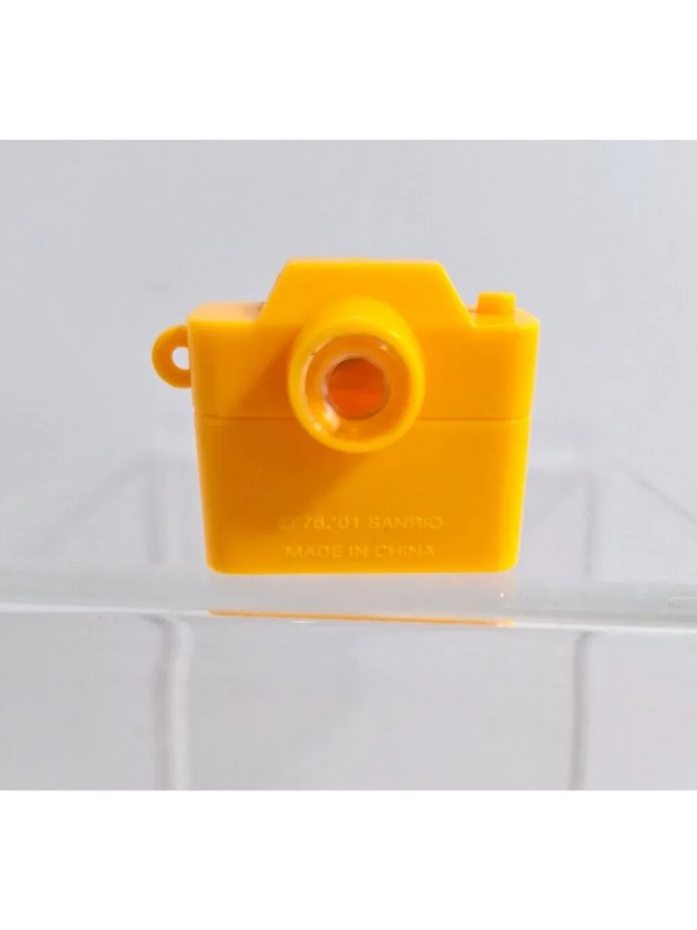 Melody Hello Kitty 2001 Yellow Camera Keychain Trinket Ornament